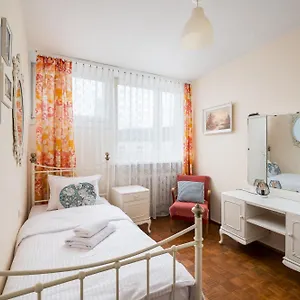 https://apt-old-town-3-bedroom.warsawhotelspoland.com